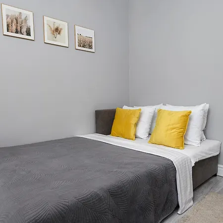 Apartamento Lumina I Comfort 2-room With Balcony I Coffee Maker I Near Fabryczna
